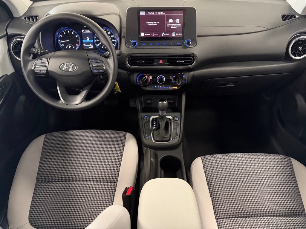 Used 2023 Hyundai Kona SE AWD/4WD image 15