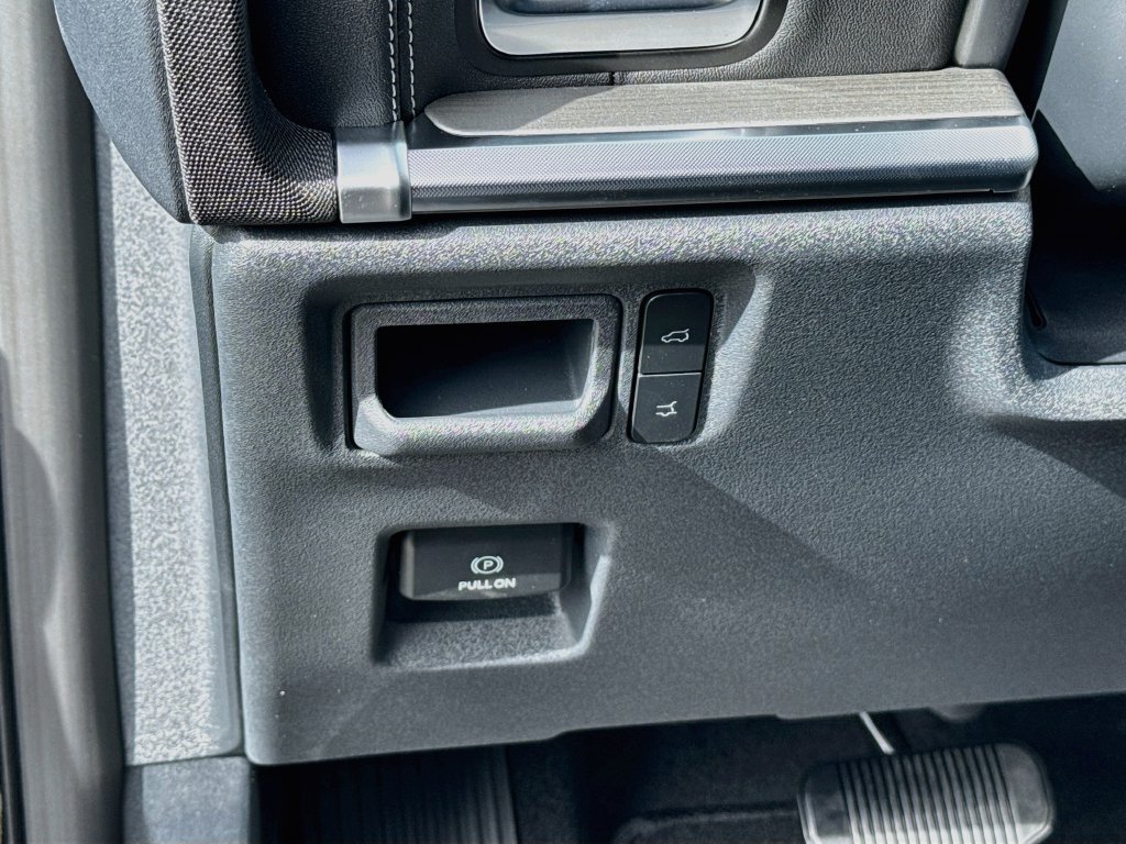 New 2027 Ford Expedition Platinum RWD image 10