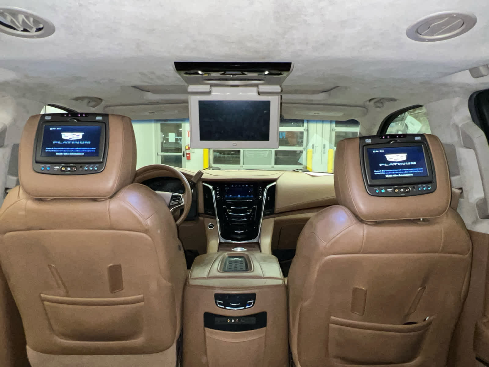 Used 2016 Cadillac Escalade ESV Platinum image 19
