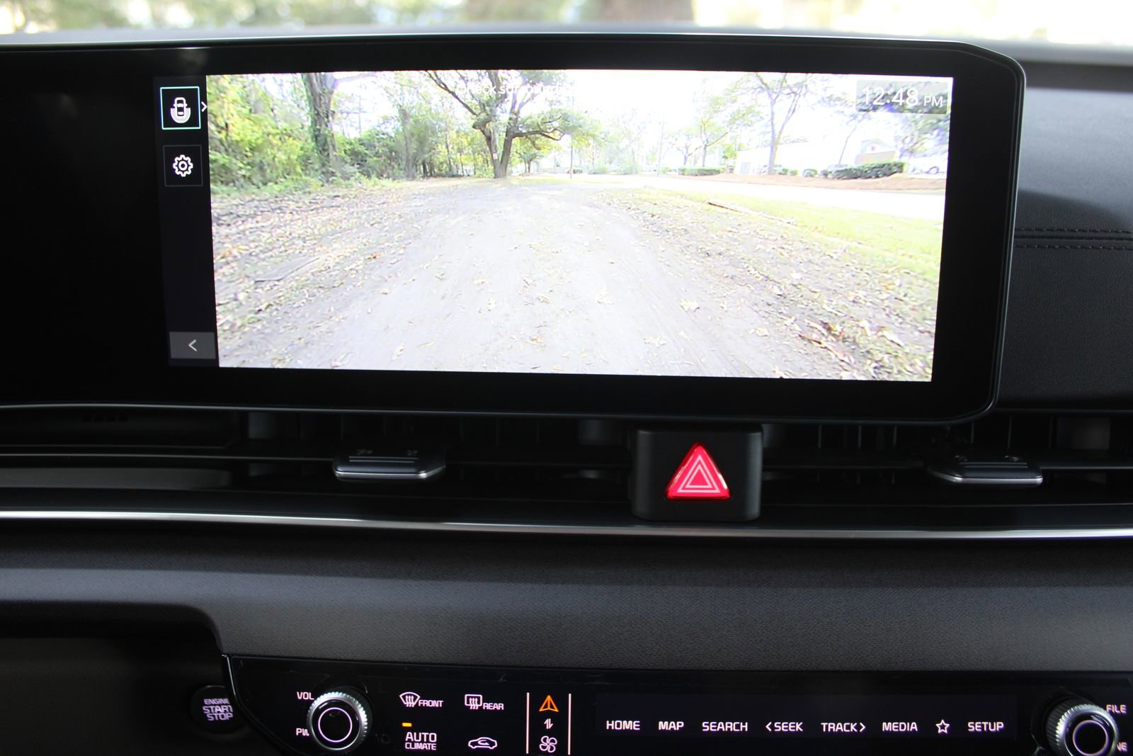 New 2026 Kia Carnival EX image 55