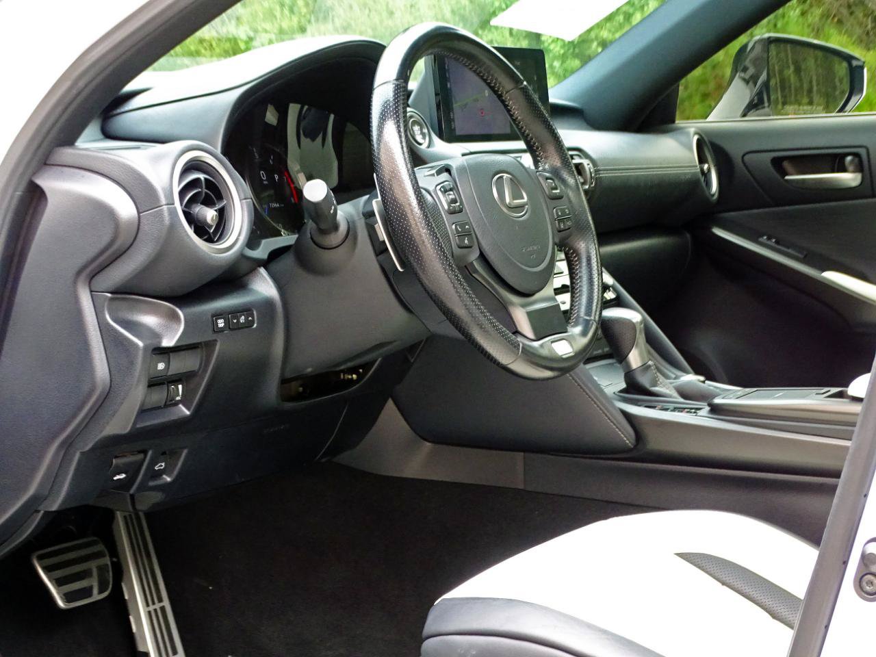 Used 2021 Lexus IS 350 F Sport w/ Navigation Package RWD image 13