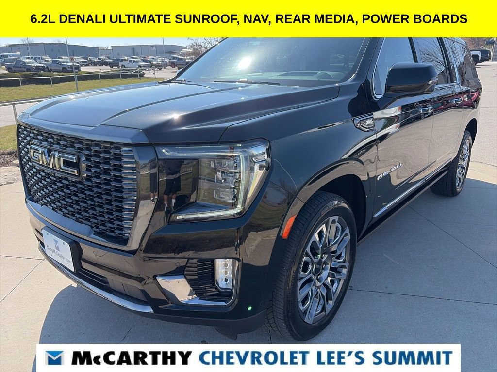 Used 2023 GMC Yukon XL Denali Ultimate image 4