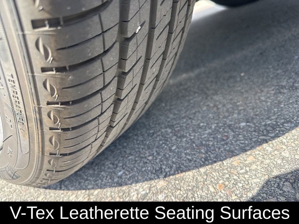 Used 2016 Volkswagen Golf SE image 17