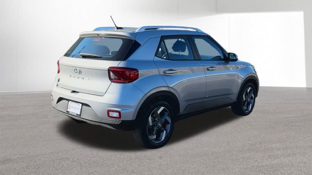 New 2026 Hyundai Venue SEL FWD image 9
