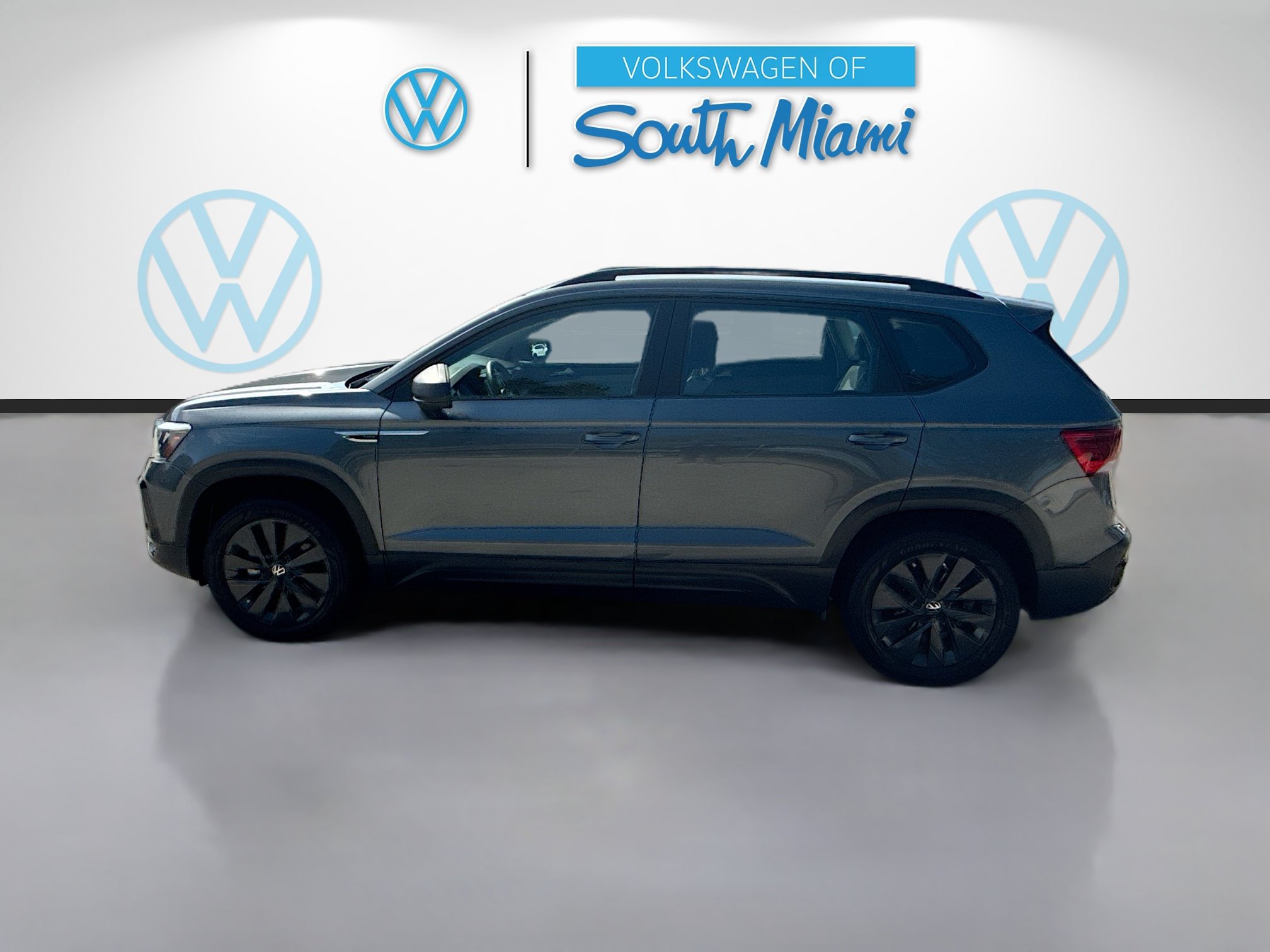 Certified 2023 Volkswagen Taos S FWD image 4