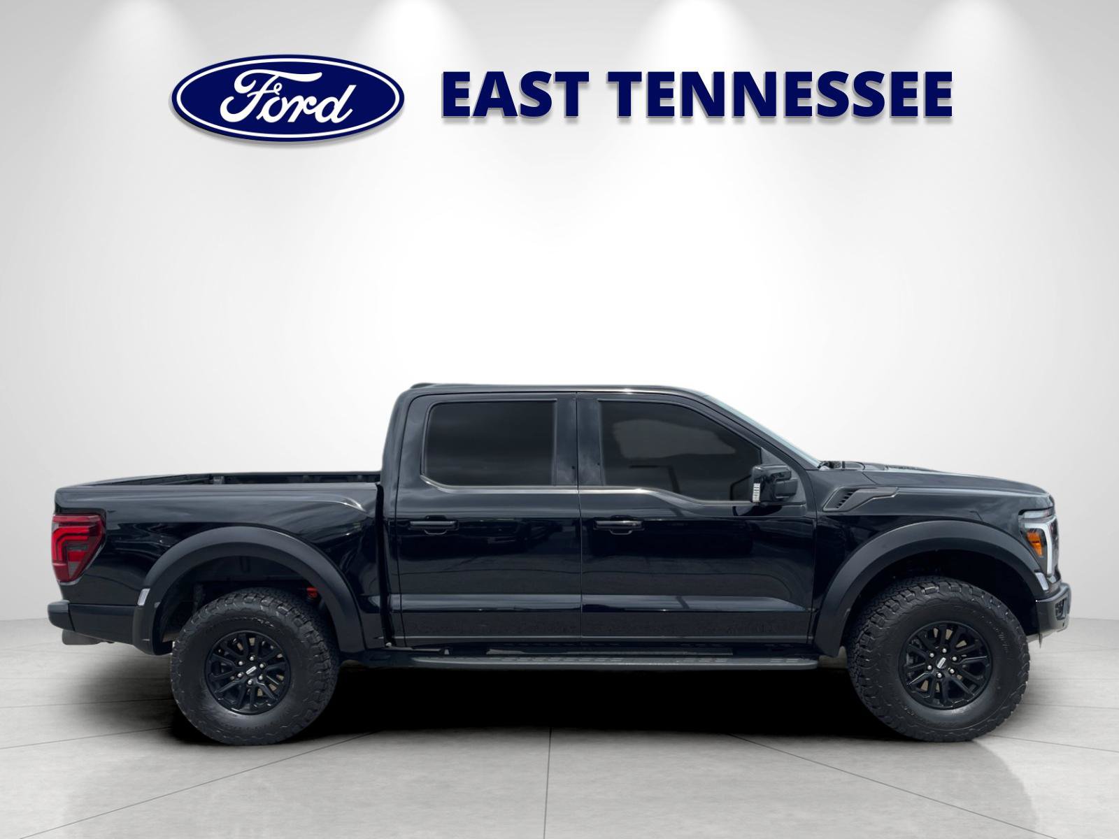 Used 2025 Ford F150 Raptor AWD/4WD image 2