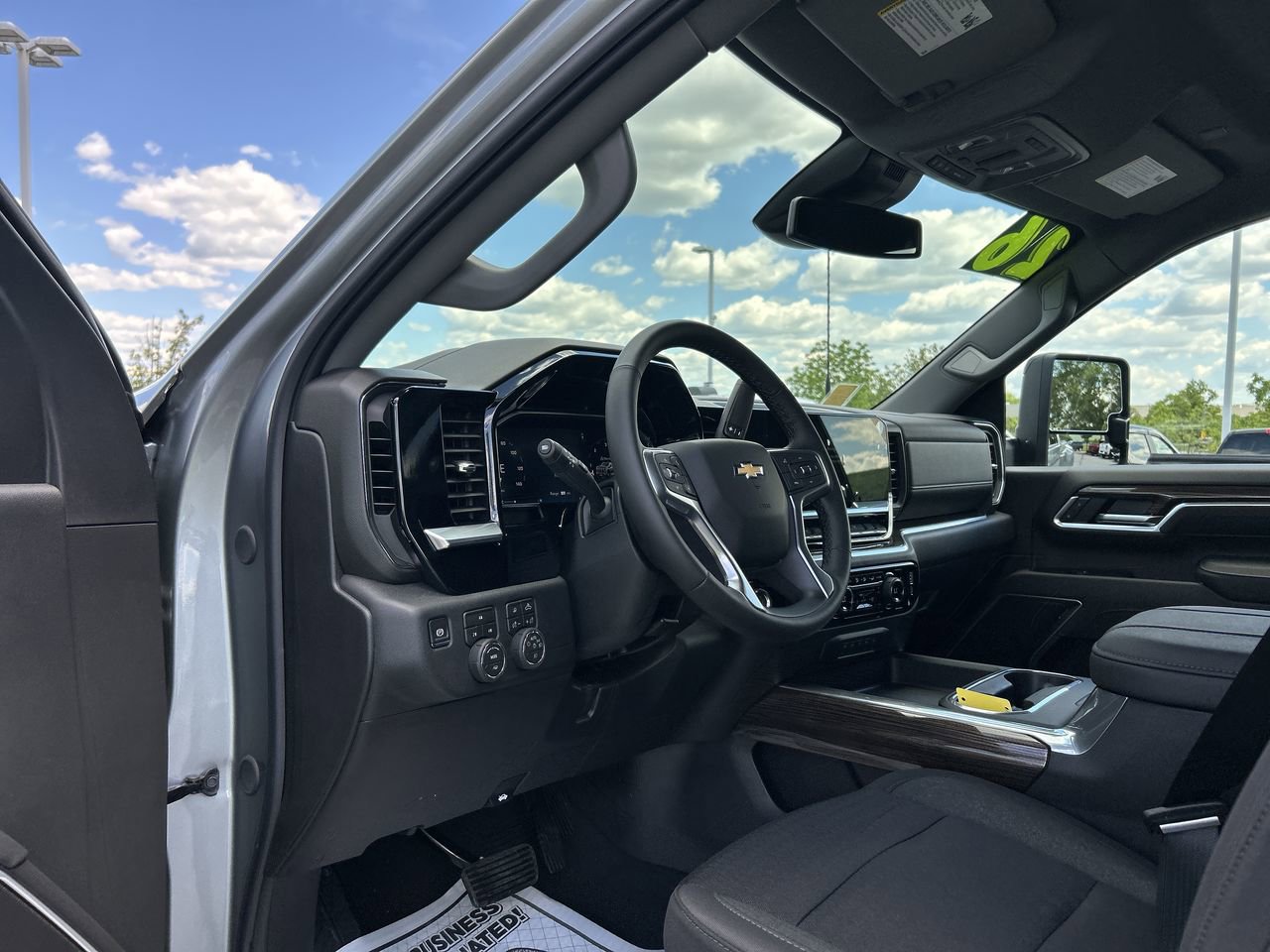 New 2026 Chevrolet Silverado 3500 LT w/ All Star Edition AWD/4WD image 29