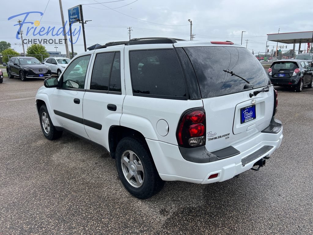 Used 2005 Chevrolet TrailBlazer LS w/ LS Preferred Equipment Group AWD/4WD image 3