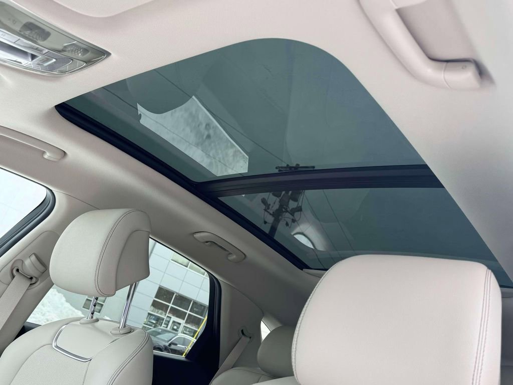 New 2026 Genesis GV70 2.5T Select AWD/4WD image 19