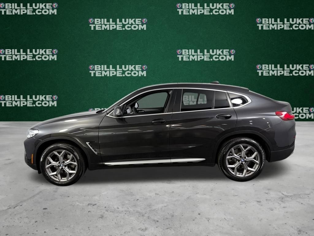 Used 2025 BMW X4 xDrive30i image 9