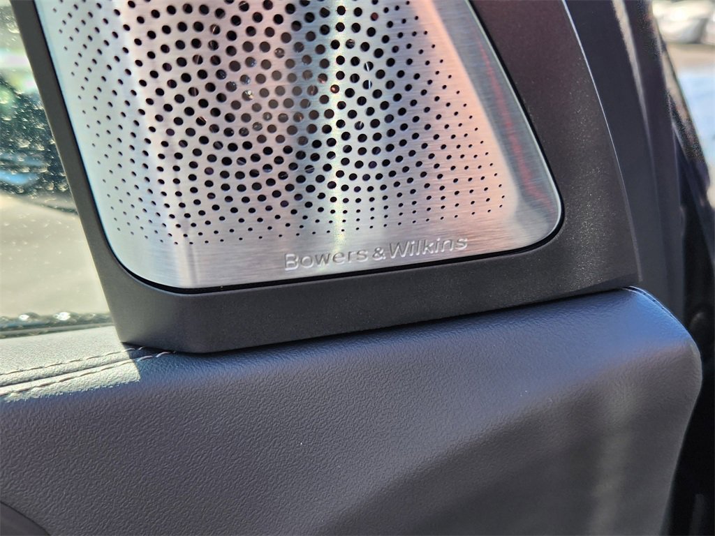 New 2026 BMW X7 M60i image 19