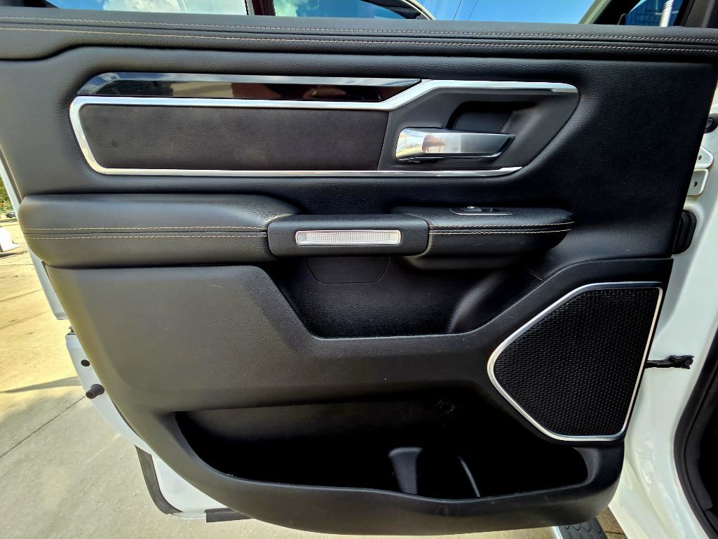 Used 2020 RAM 1500 Laramie w/ Sport Appearance Package RWD image 17