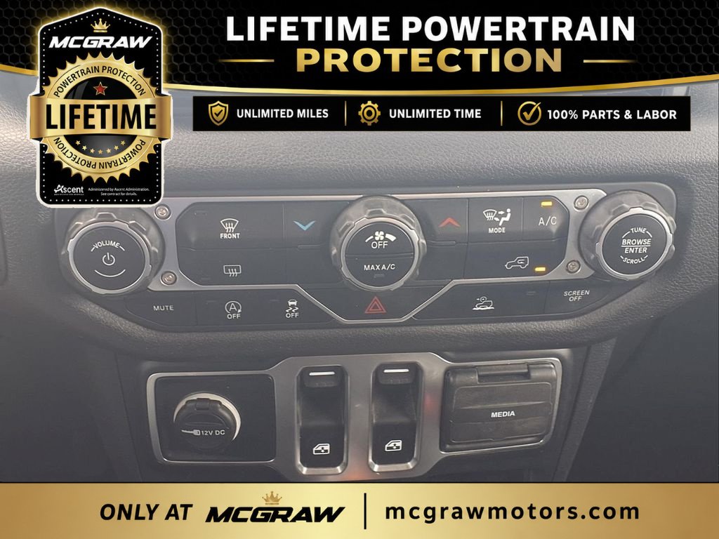 Used 2024 Jeep Wrangler Sport AWD/4WD image 16