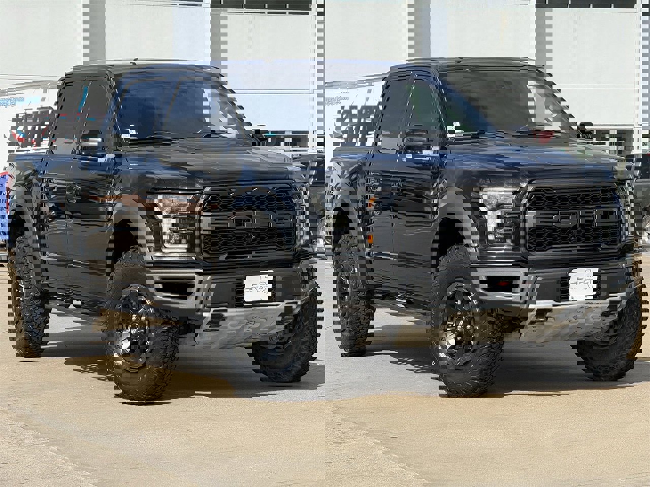 Used 2018 Ford F150 Raptor w/ Equipment Group 802A Luxury image 2