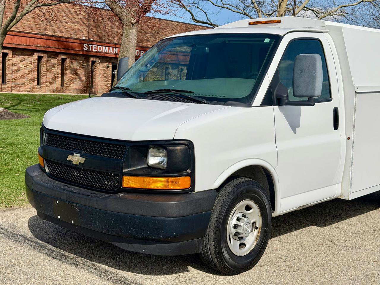 Used 2017 Chevrolet Express 3500 image 10