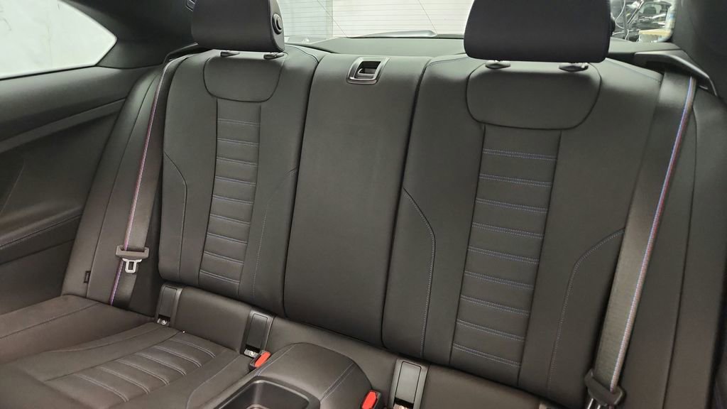 Used 2025 BMW M2 w/ Lighting Package image 29