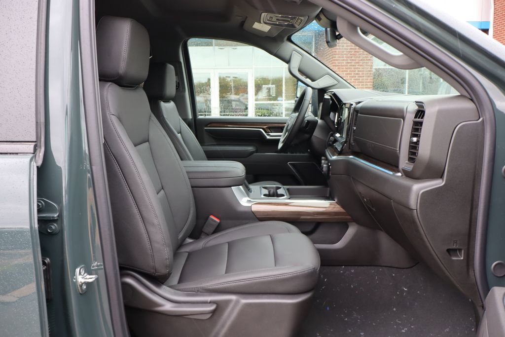 New 2026 Chevrolet Silverado 2500 LT w/ Trail Boss Package image 47