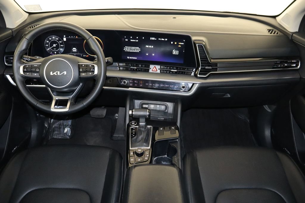 Used 2024 Kia Sportage SX image 32