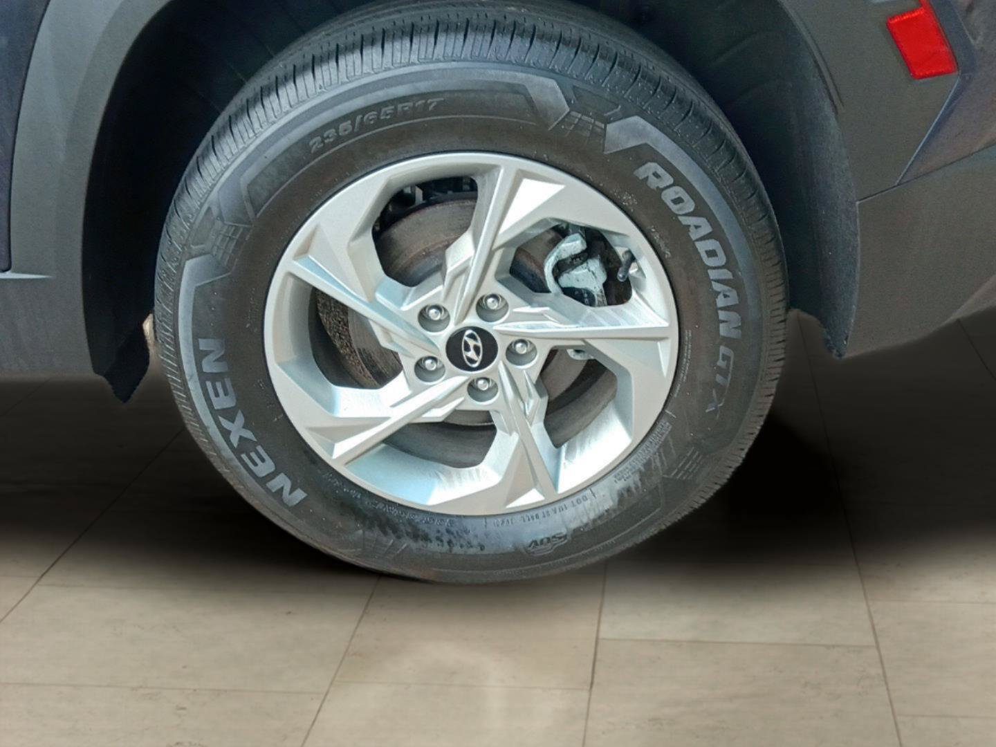 Used 2024 Hyundai Tucson SEL AWD/4WD image 10