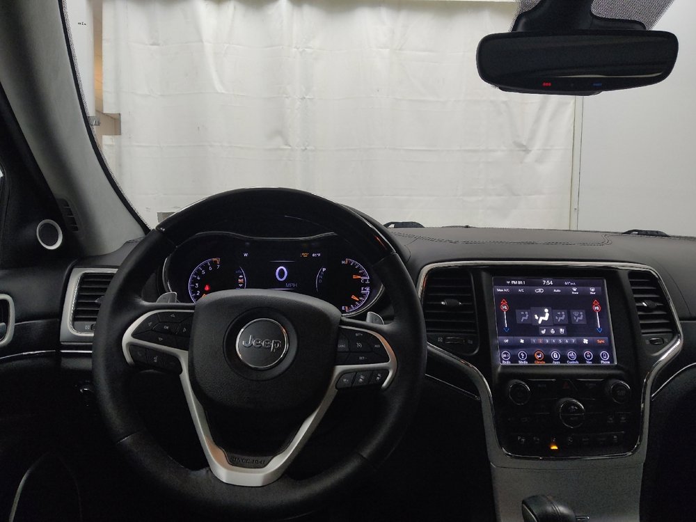 Used 2018 Jeep Grand Cherokee Summit w/ Platinum Series Group image 22