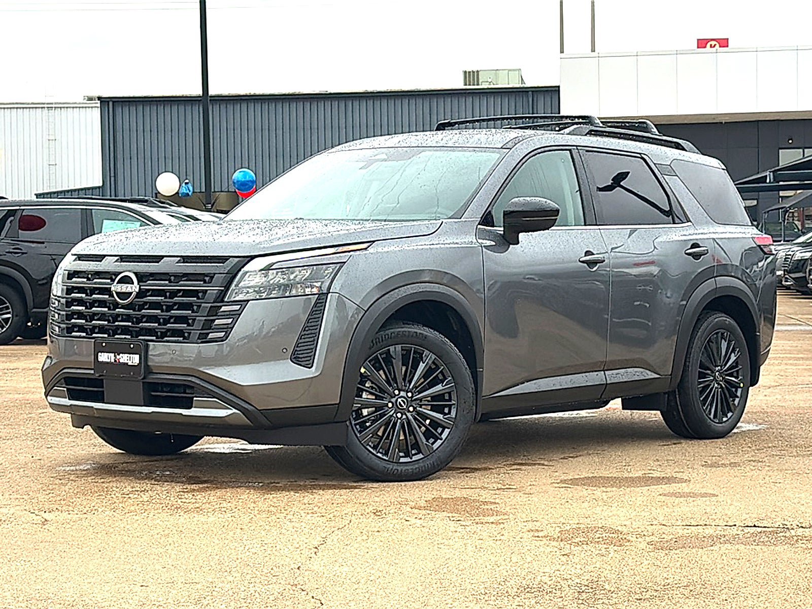 New 2026 Nissan Pathfinder SL w/ SL Premium Package FWD image 2