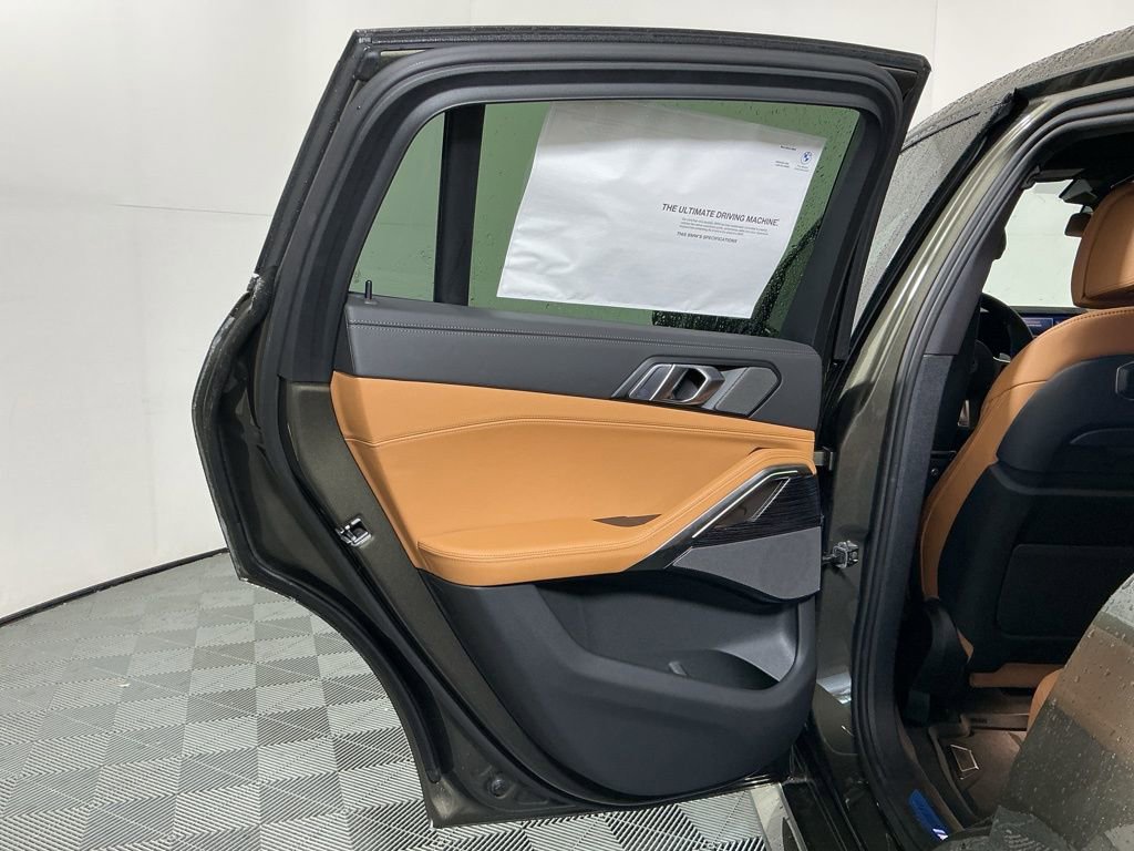 New 2026 BMW X6 xDrive40i AWD/4WD image 24