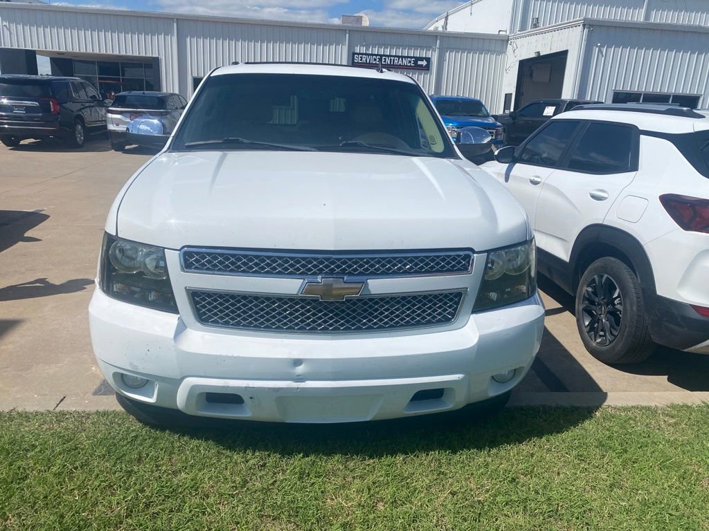 Used 2011 Chevrolet Suburban LTZ RWD image 1