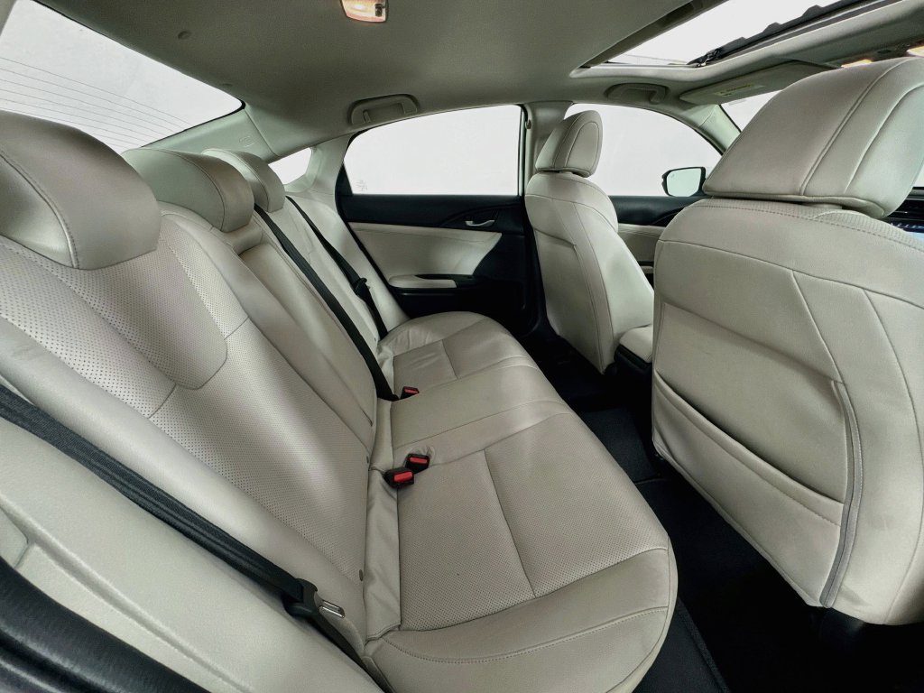 Used 2022 Honda Insight Touring image 36