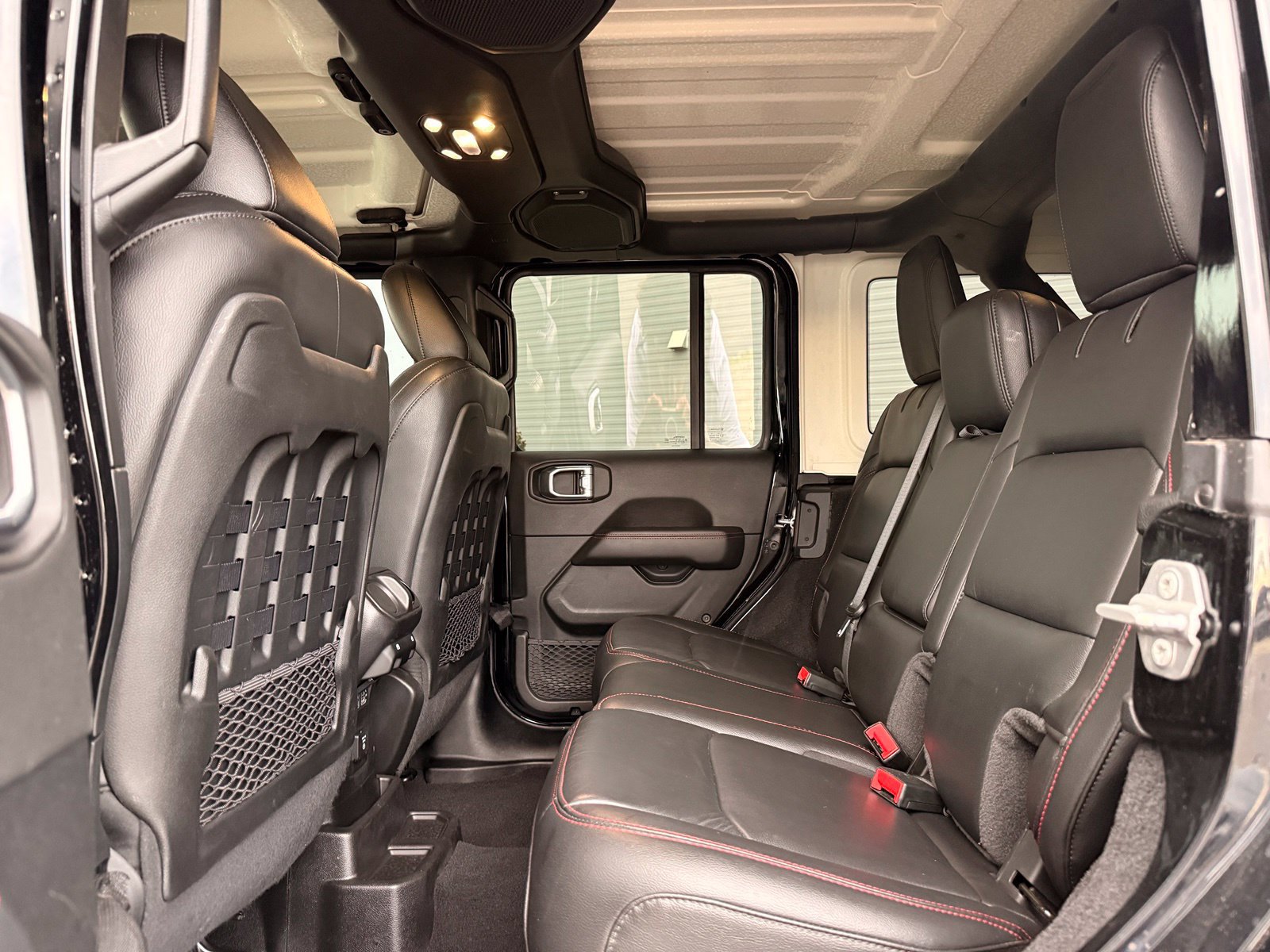 Used 2021 Jeep Wrangler Unlimited Rubicon AWD/4WD image 19
