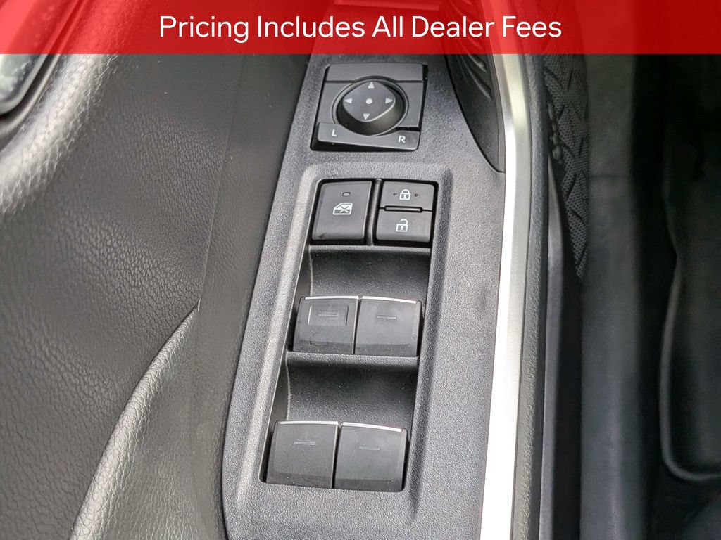 Used 2024 Toyota RAV4 XLE Premium FWD image 25