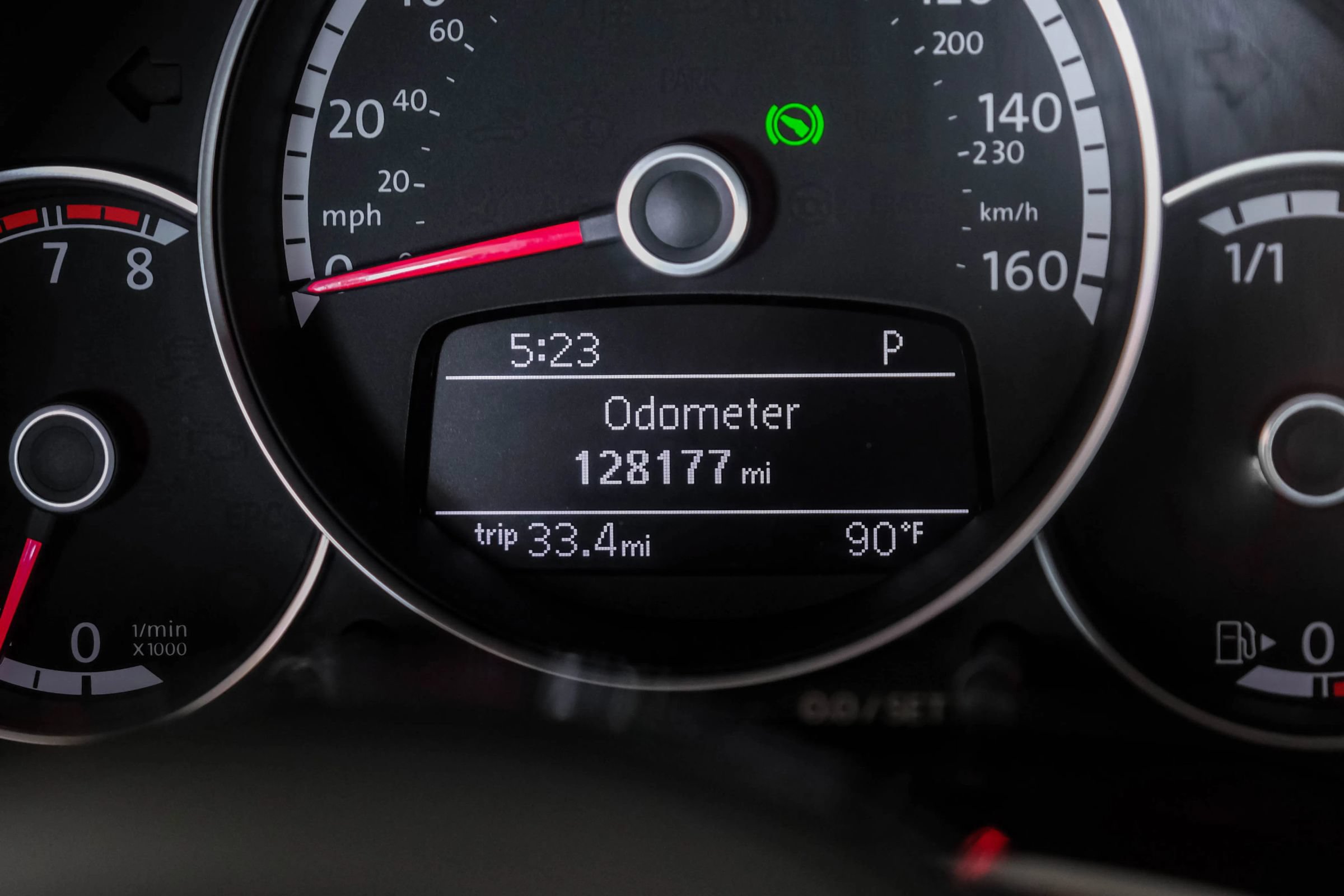 Used 2016 Volkswagen Beetle R-Line SE FWD image 17