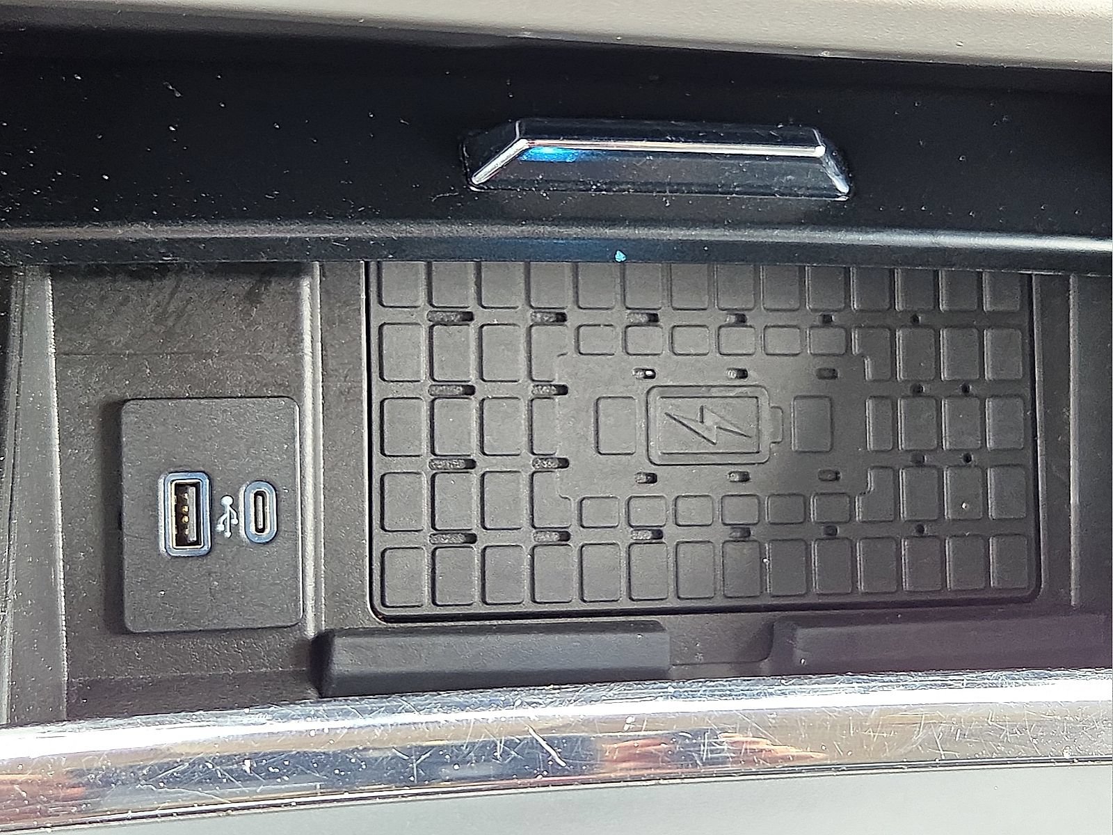 Used 2024 Ford Expedition Max XLT AWD/4WD image 18