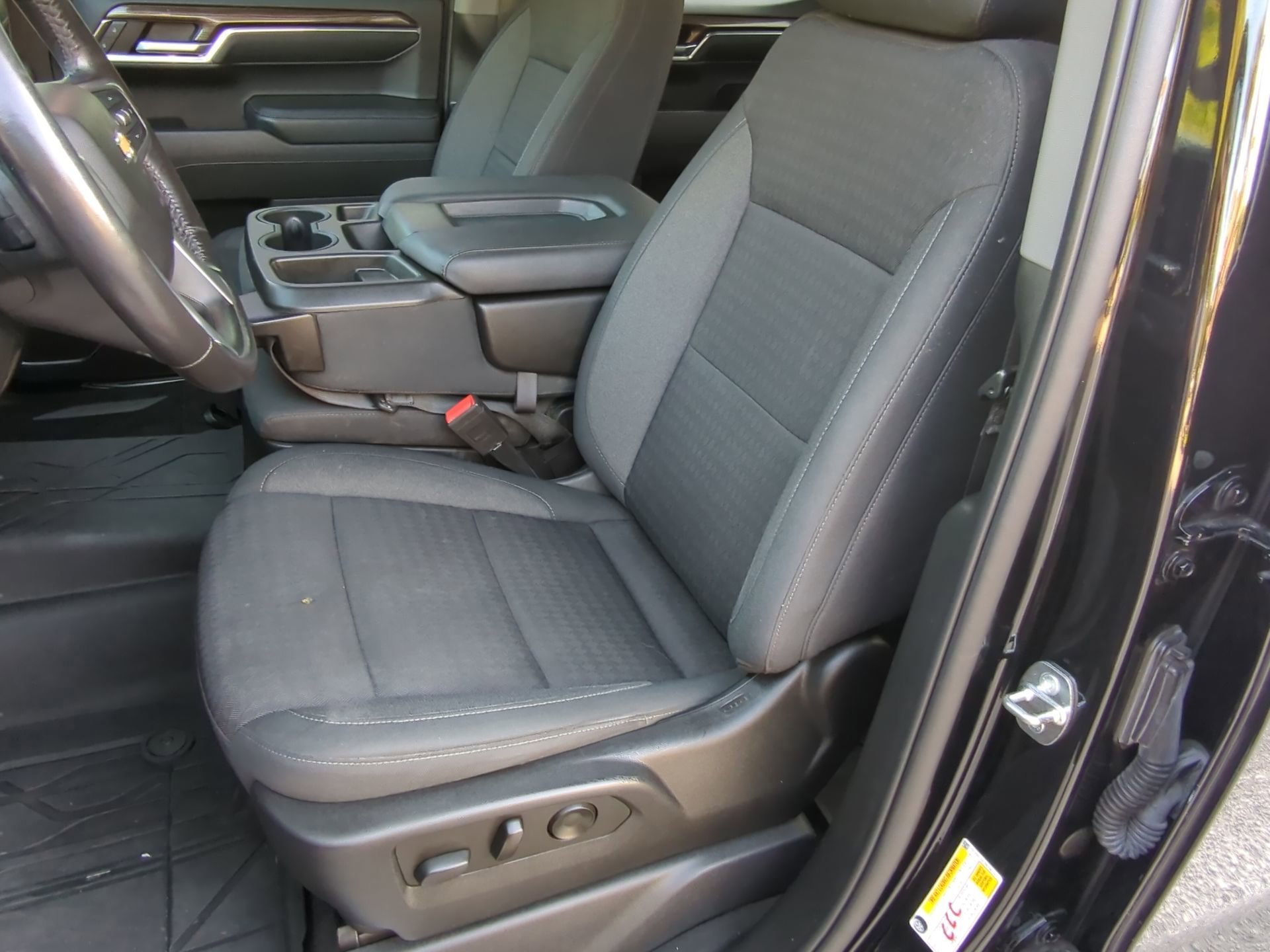 Used 2022 Chevrolet Silverado 1500 LT w/ Protection Package RWD image 57