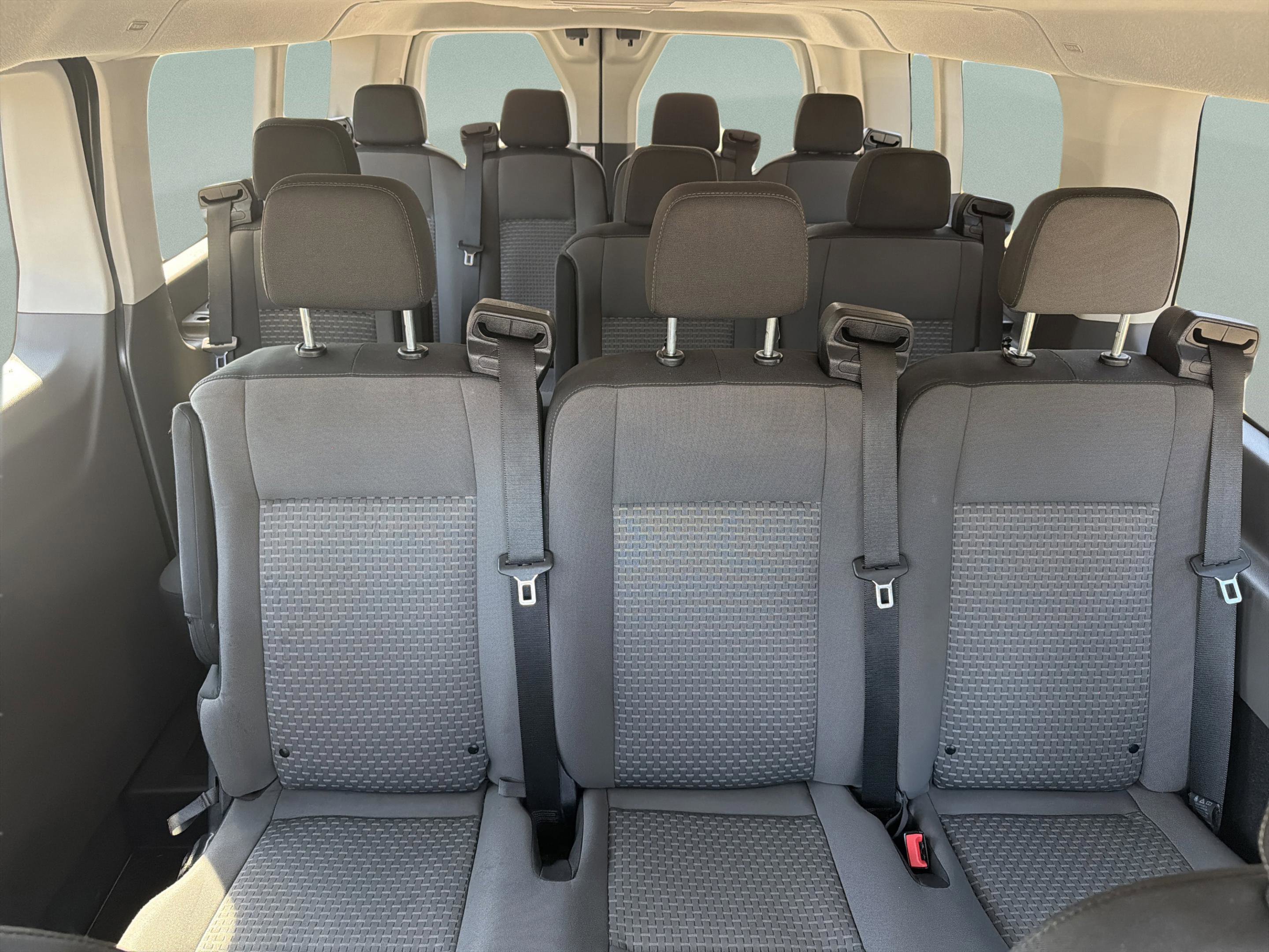 Used 2024 Ford Transit 350 XLT RWD image 28