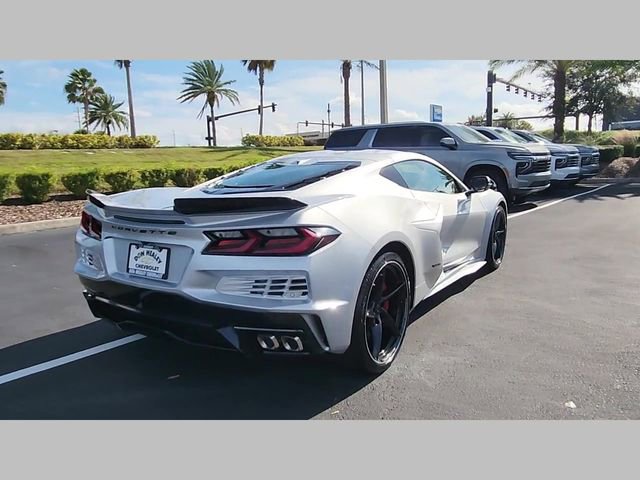 New 2026 Chevrolet Corvette E-Ray w/ ZER Performance Package AWD/4WD image 29