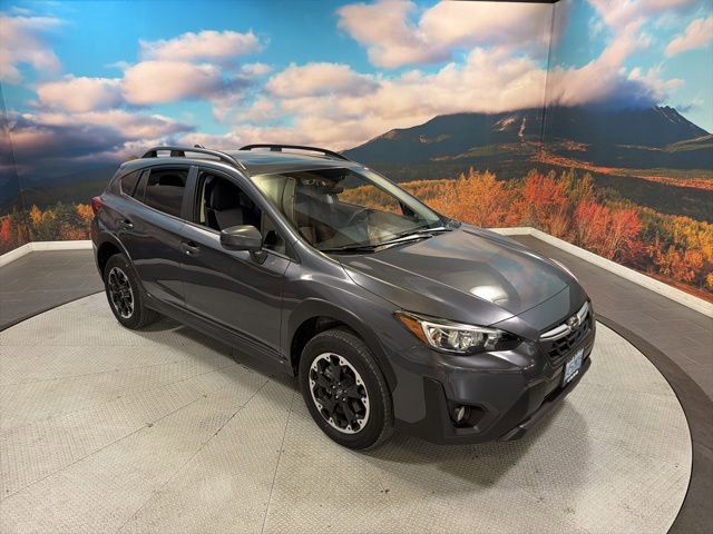 Used 2023 Subaru Crosstrek 2.0i Premium AWD/4WD image 2