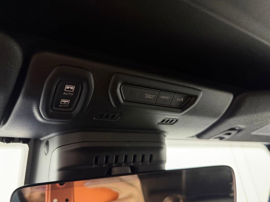 Used 2022 Jeep Wrangler Unlimited Sahara image 26