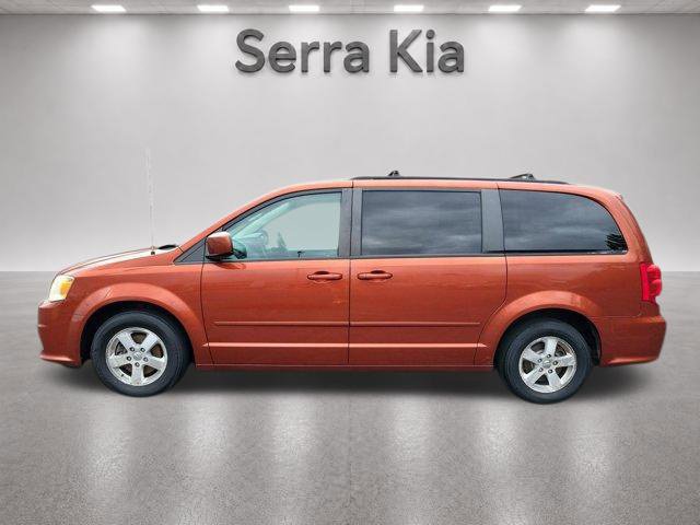Used 2012 Dodge Grand Caravan SXT FWD image 2