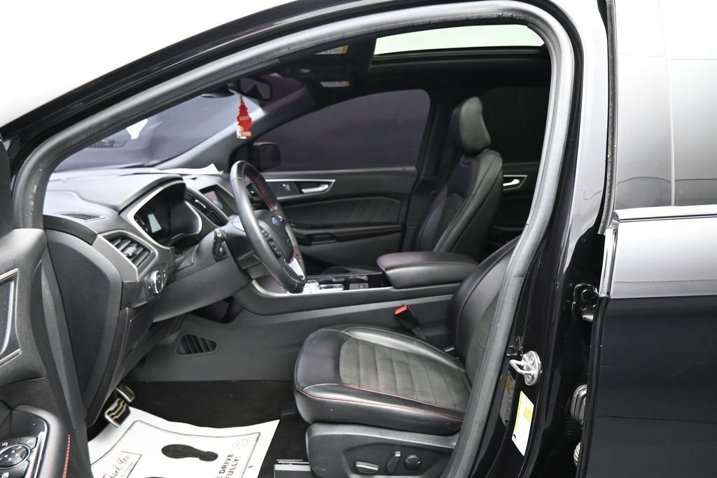 Used 2020 Ford Edge ST-Line FWD image 10