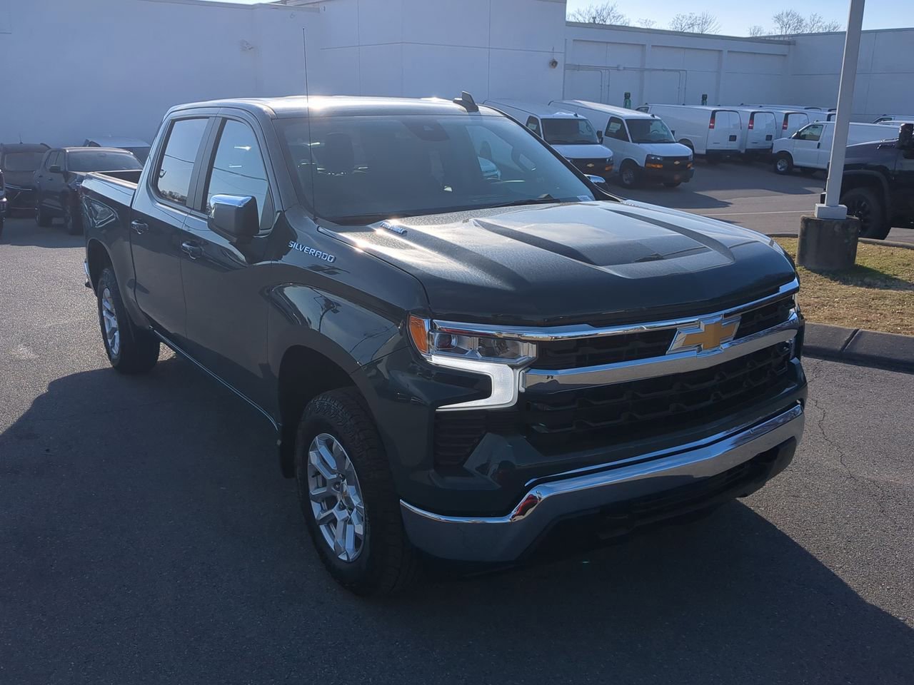 New 2026 Chevrolet Silverado 1500 LT image 2