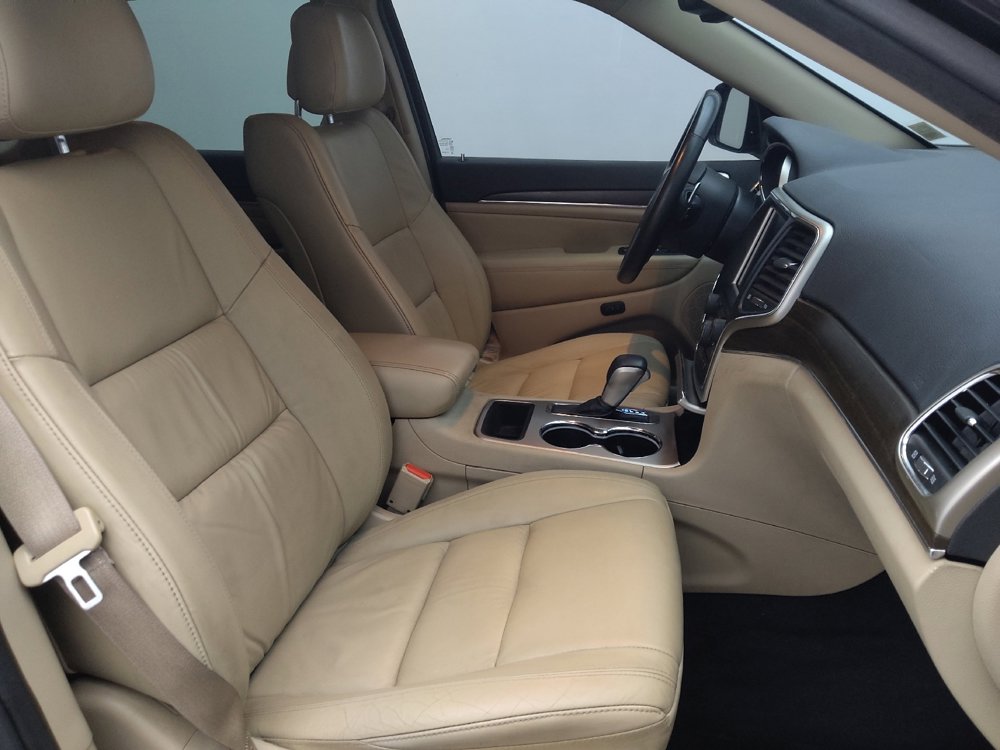 Used 2016 Jeep Grand Cherokee Limited image 21