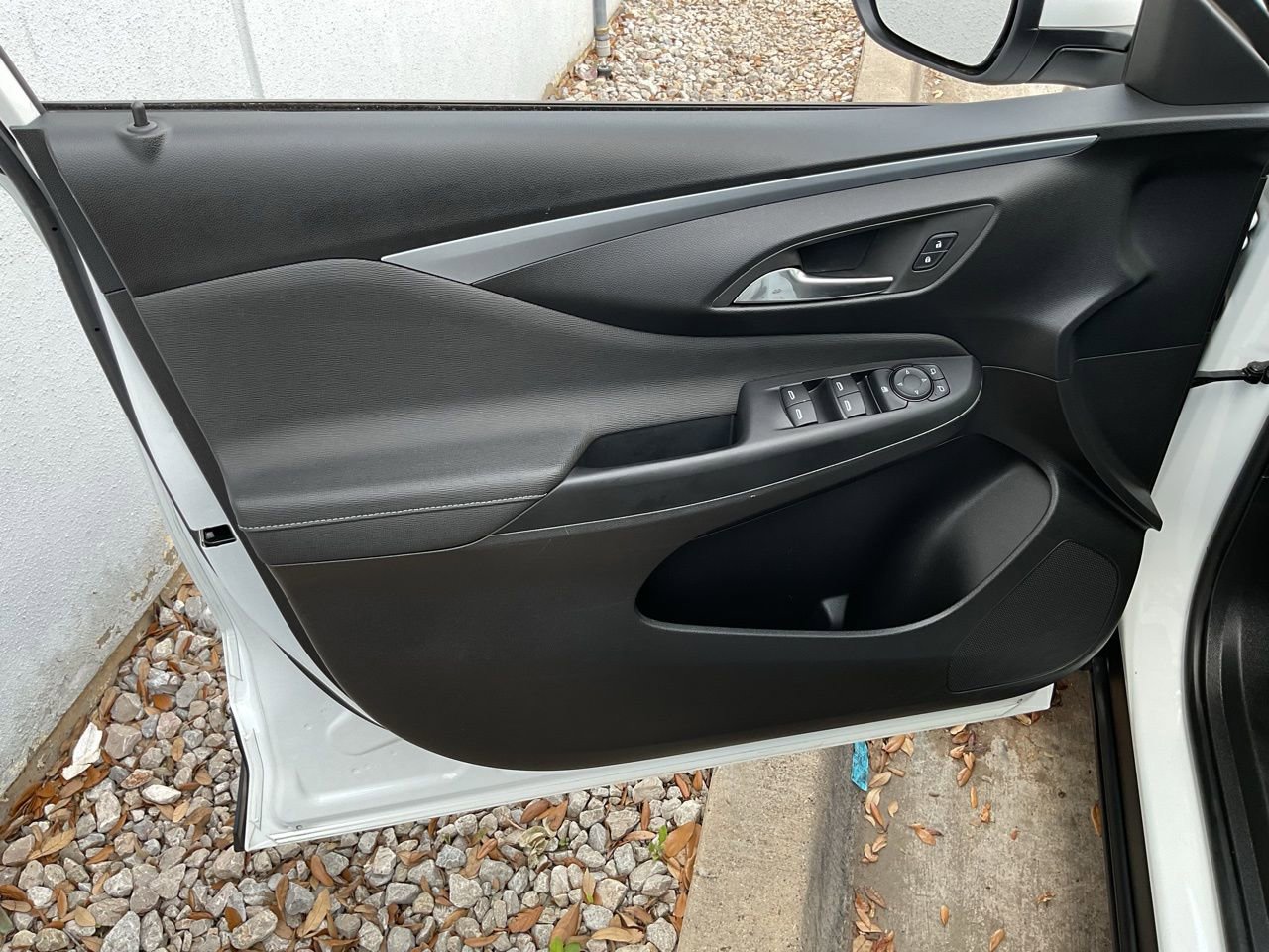 Used 2025 Buick Envista Preferred image 12