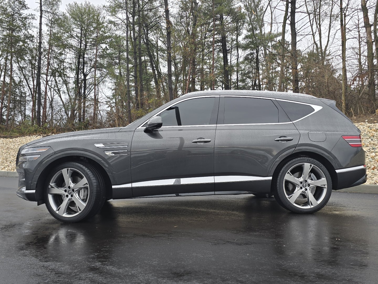 Used 2024 Genesis GV80 3.5T w/ Prestige Package image 3