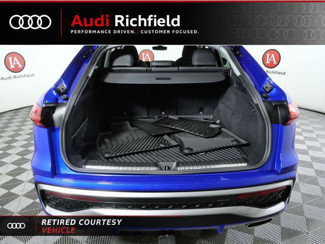 Used 2025 Audi Q5 Prestige AWD/4WD image 11