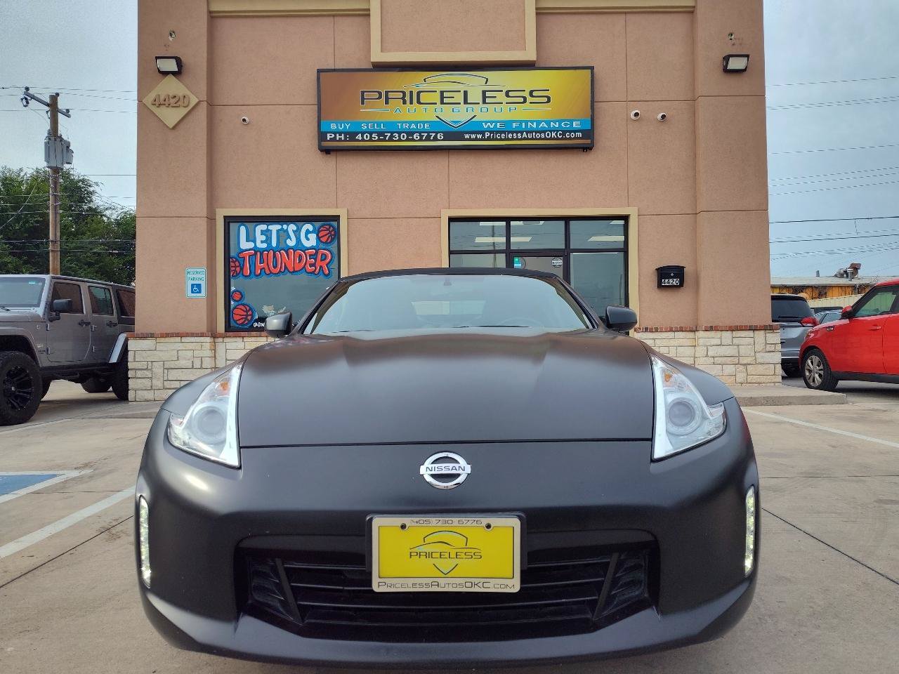 Used 2015 Nissan 370Z Roadster RWD image 44