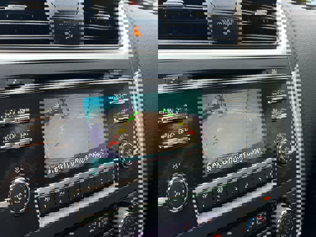 Used 2016 Nissan Altima 2.5 SL w/ Moonroof Package image 26