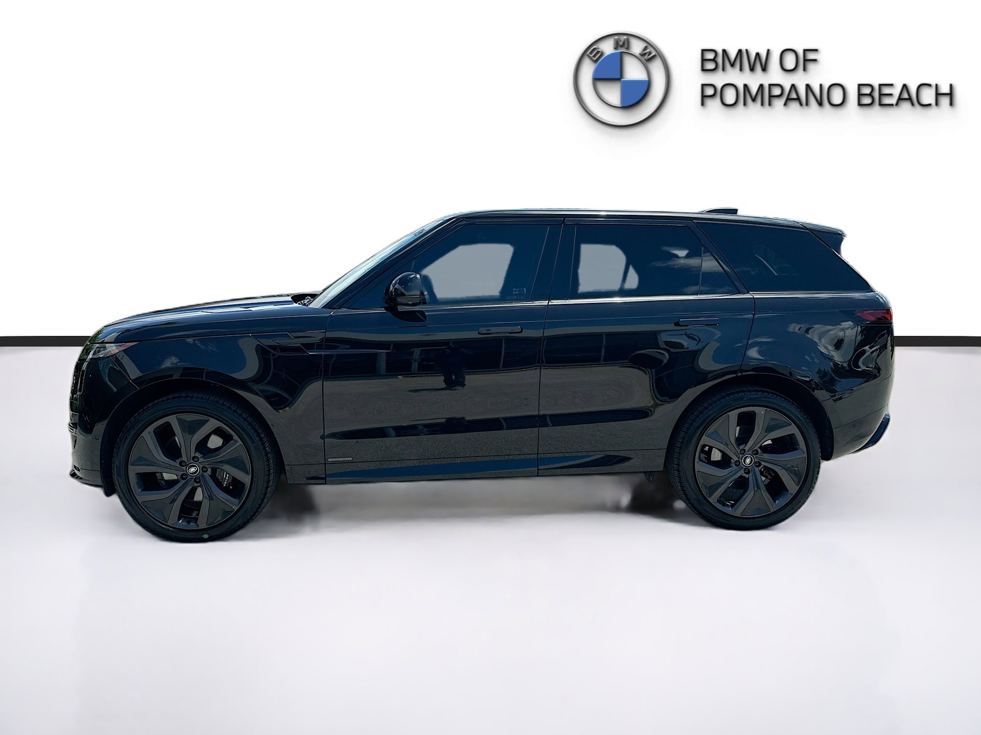 Used 2025 Land Rover Range Rover Sport Autobiography AWD/4WD image 4