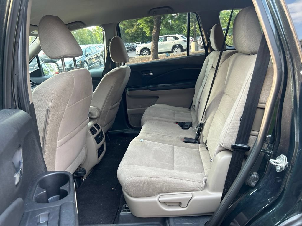 Used 2018 Honda Pilot EX image 19