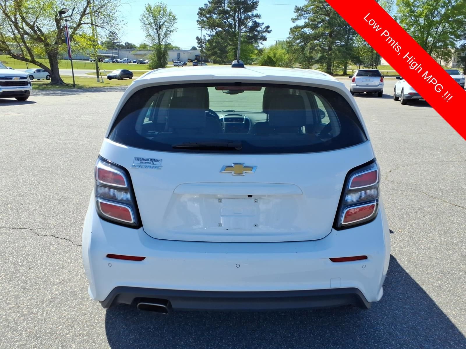 Used 2020 Chevrolet Sonic LT image 4