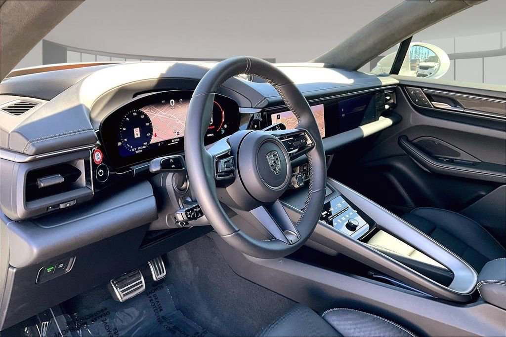 Used 2025 Porsche Macan Turbo Electric image 15